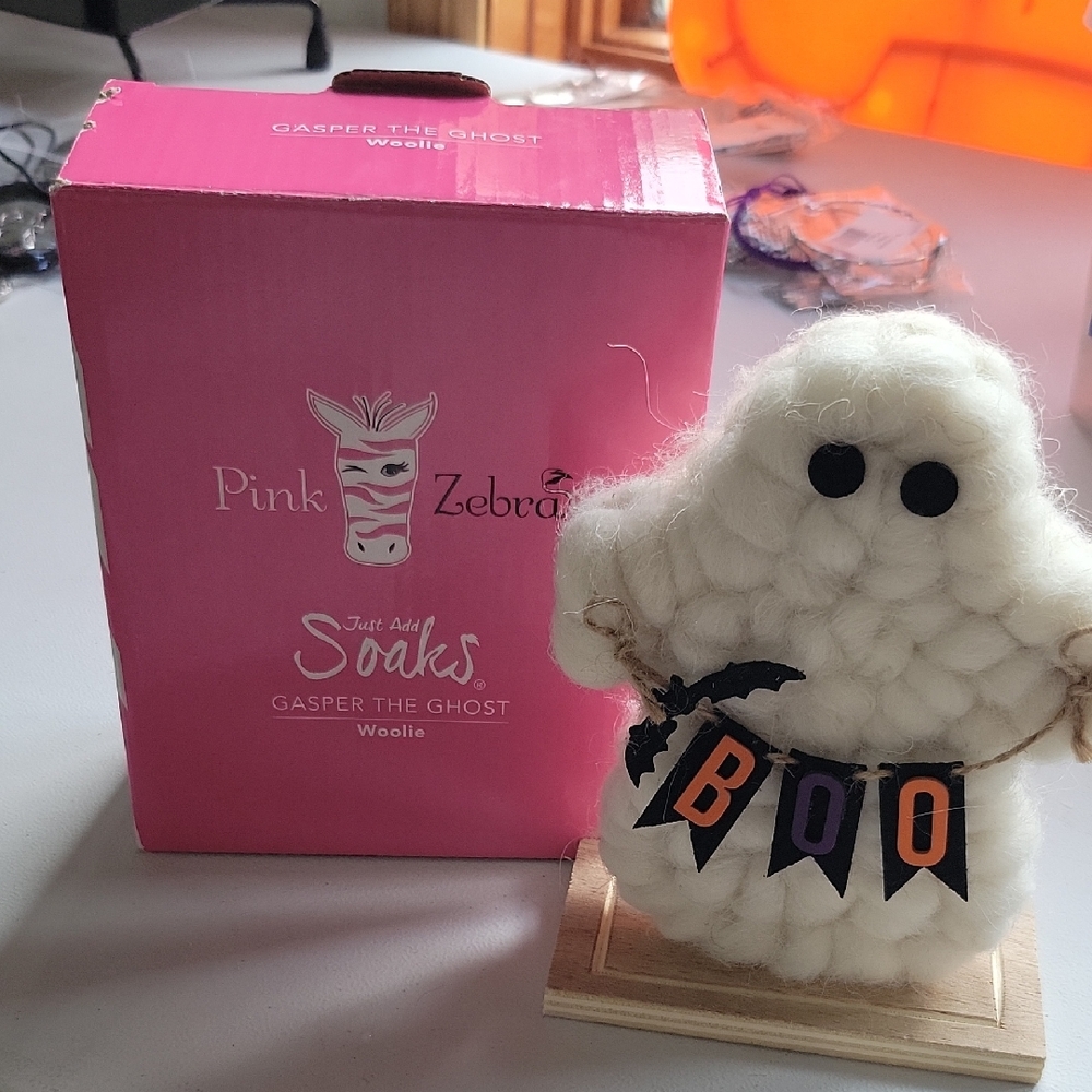 #4 Pink Zebra Gasper the Ghost Decor Woolie